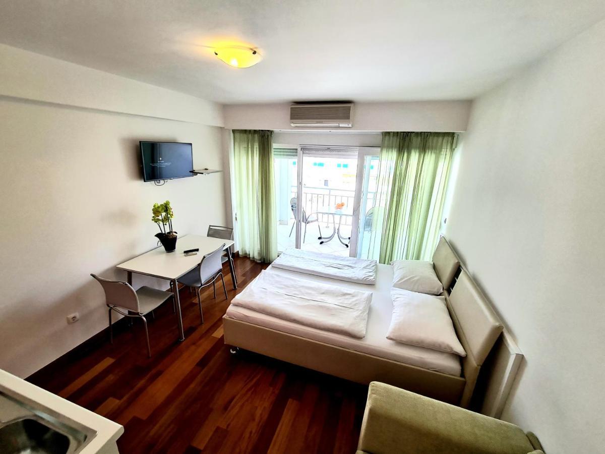 Apartments Veronika Makarska Ngoại thất bức ảnh
