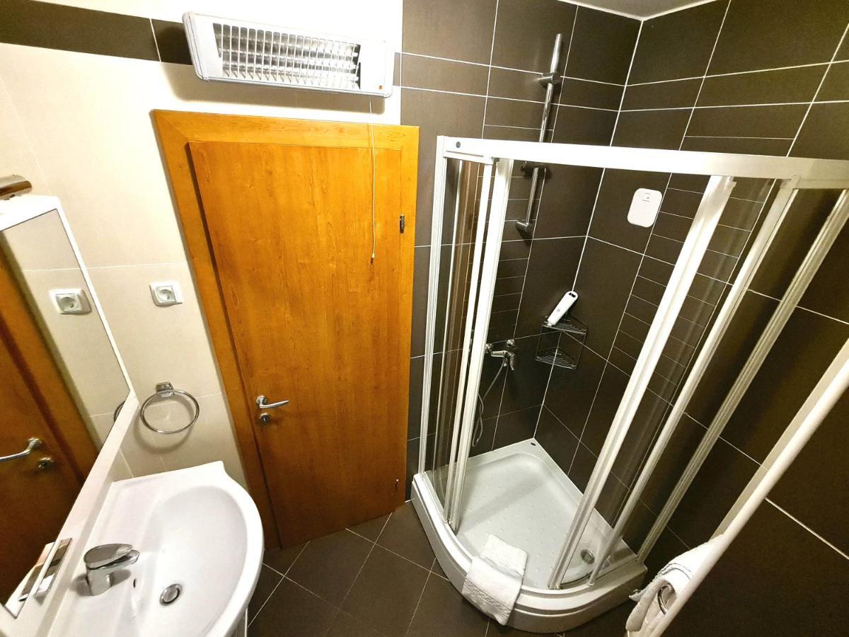 Apartments Veronika Makarska Ngoại thất bức ảnh