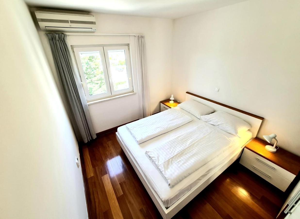 Apartments Veronika Makarska Ngoại thất bức ảnh