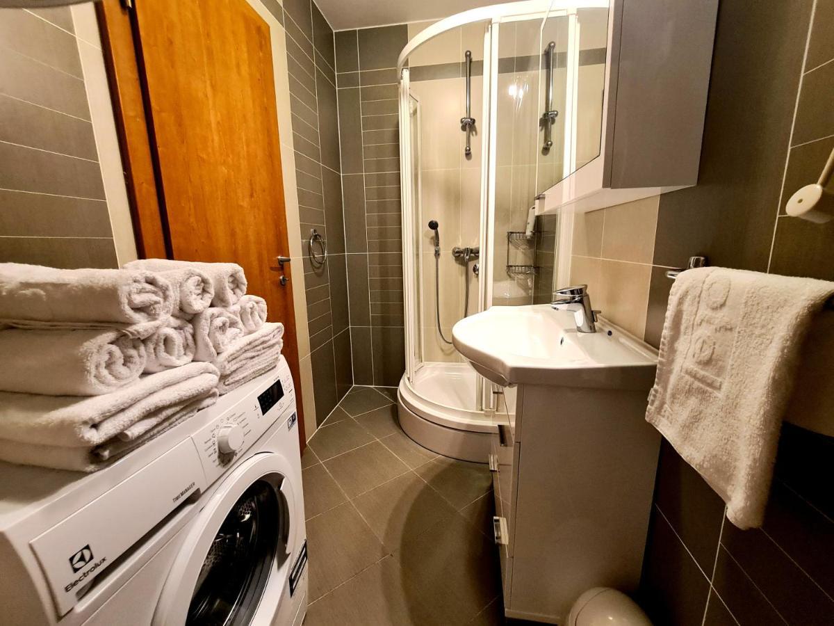 Apartments Veronika Makarska Ngoại thất bức ảnh