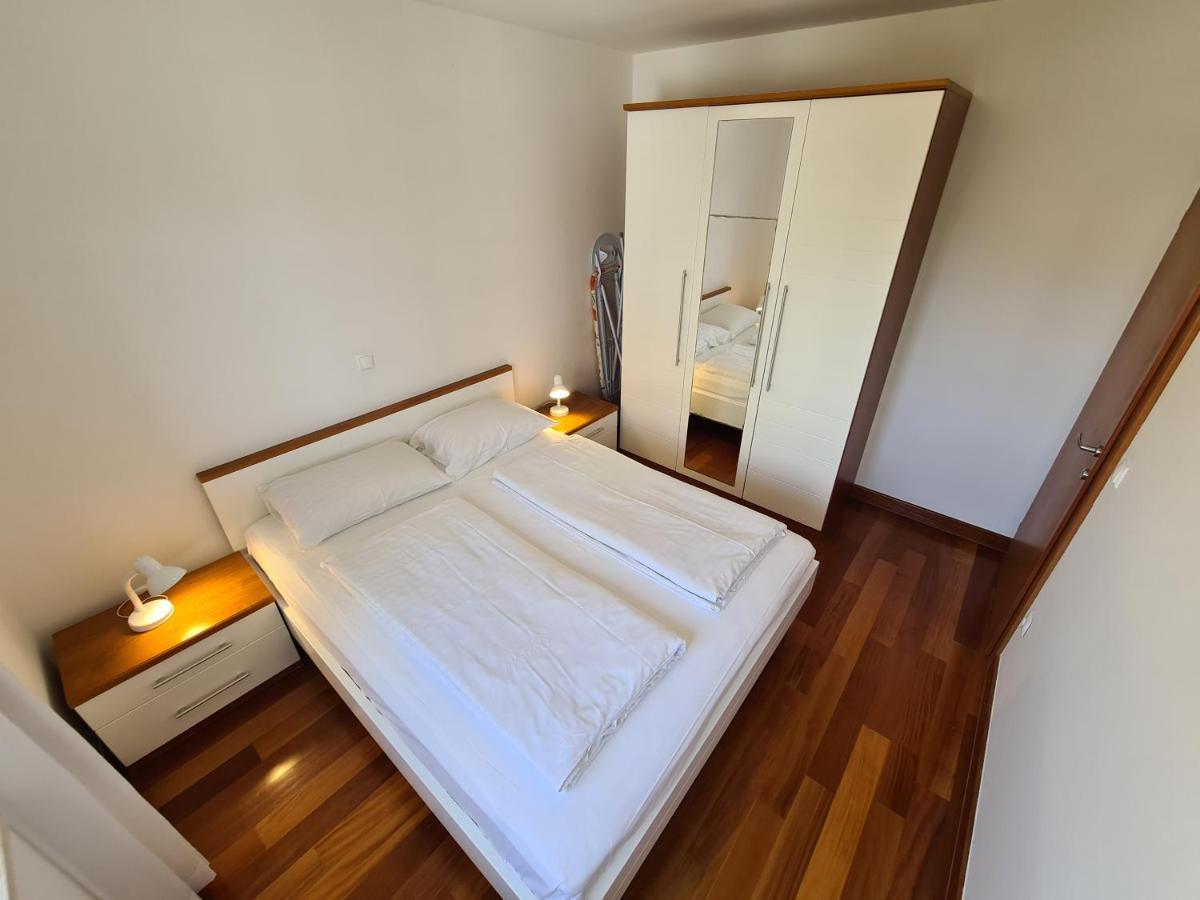 Apartments Veronika Makarska Ngoại thất bức ảnh