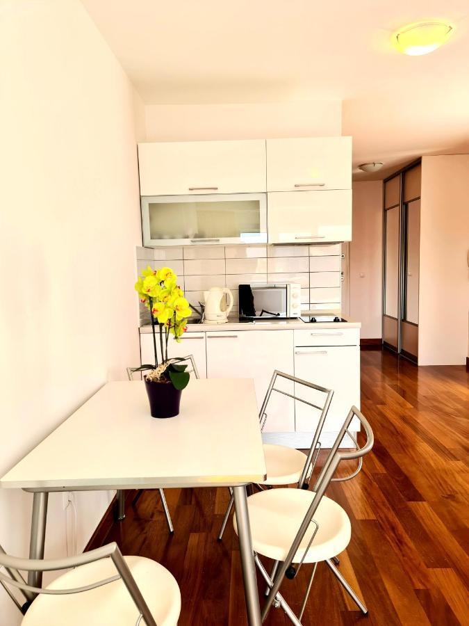 Apartments Veronika Makarska Ngoại thất bức ảnh