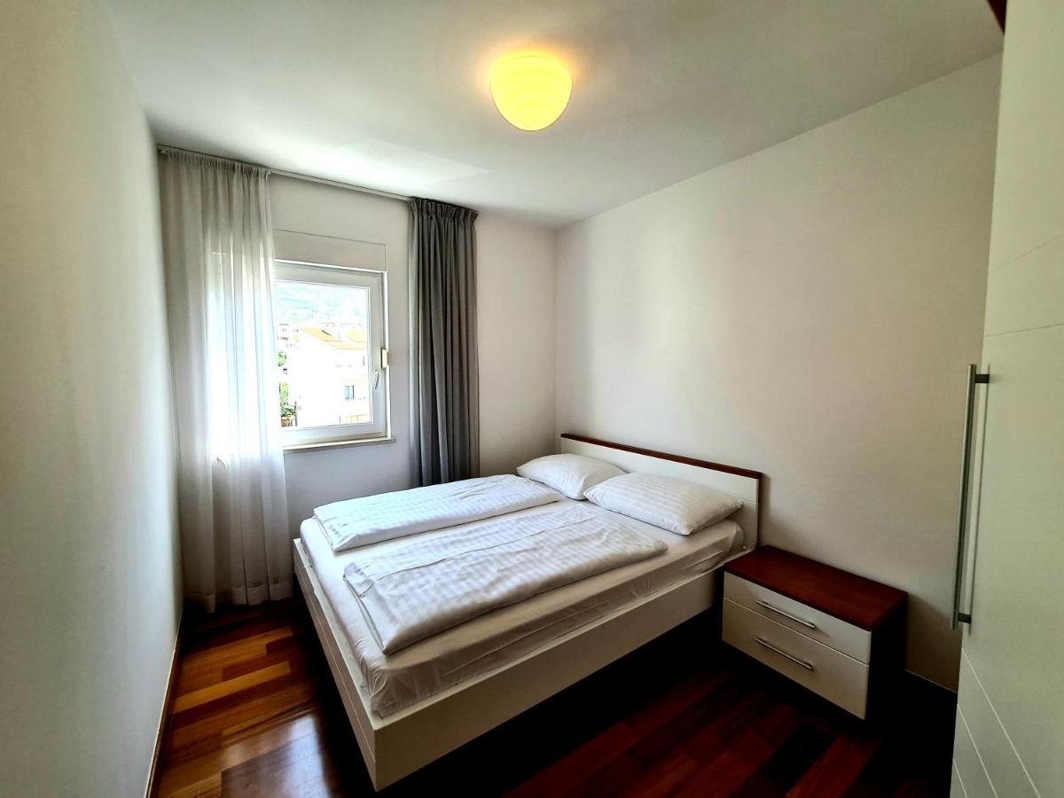 Apartments Veronika Makarska Ngoại thất bức ảnh